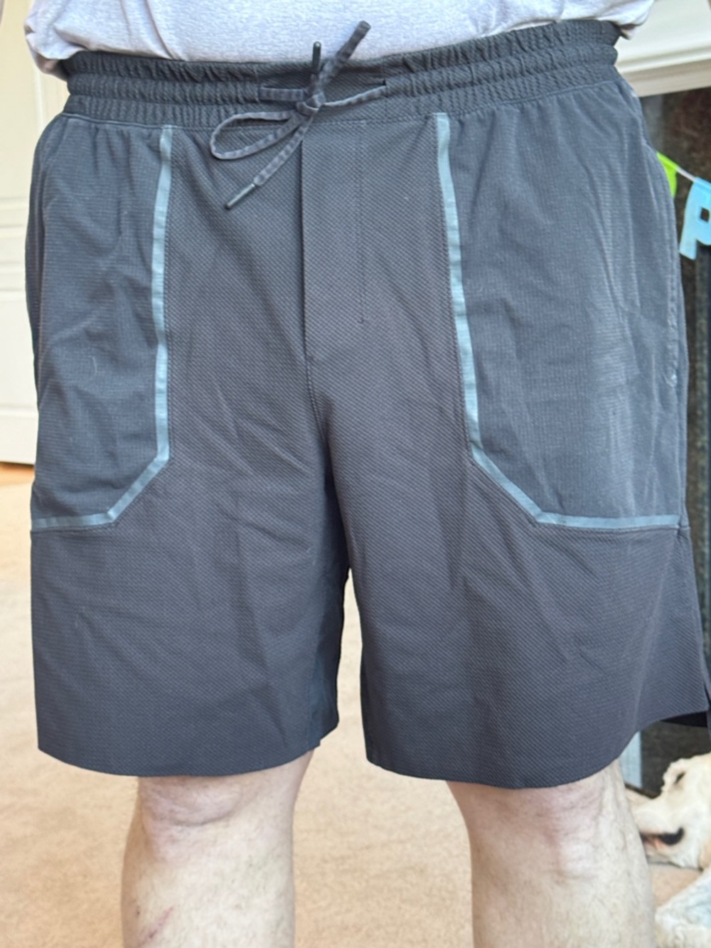 Men's black Athletic Drawstring Shorts with Trim